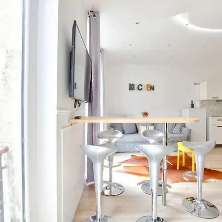 24 Luxury Parisian Montorgueil Paris