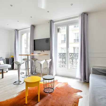 24 Luxury Parisian Montorgueil